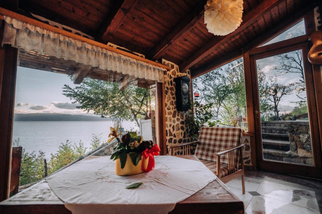 Robinson Sunset Guest House Лагадин Экстерьер фото